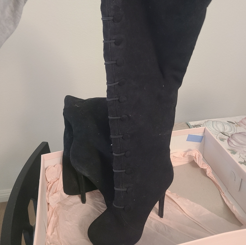Black Over The Knee Heeled Boots